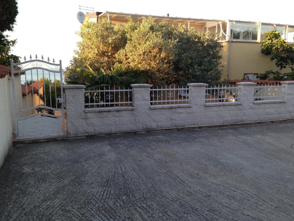 Apartments Salvore เซร์เวนีเวอร์ ห้อง รูปภาพ